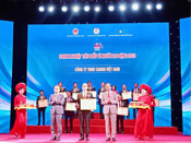 Receiving award Typical enterprise for employees 2023 from Vietnam Federation of Labor (10/2023) 