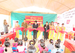 Mr. Motohashi – DGD cutting ribbon for new classrooms